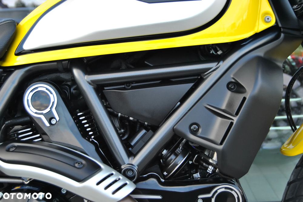 Ducati Scrambler - 17