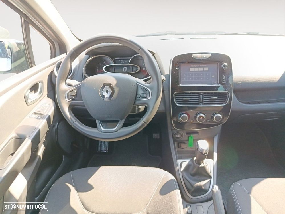 Renault Clio 1.5 dCi Limited - 10