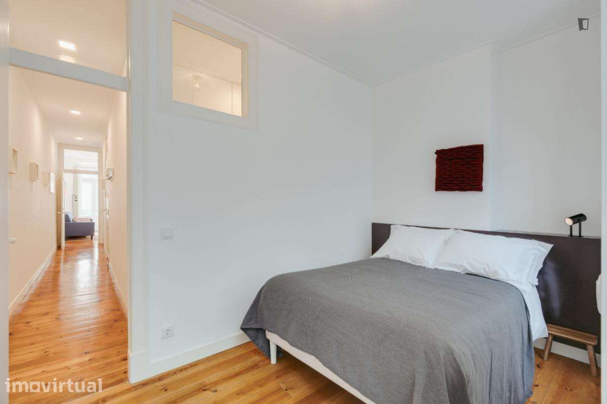 Apartamento com 1 quartos - localizado em Intendente Lisbon - Grande imagem: 2/20