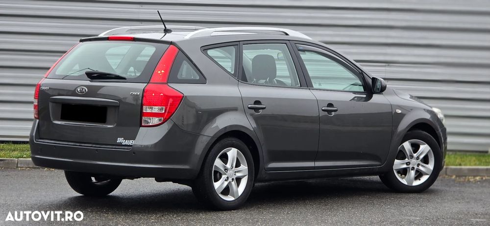 Kia Ceed 1.6 CRDi 115 Edition 7 - 4