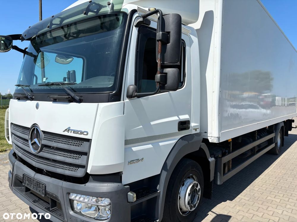 Mercedes-Benz ATEGO 1524  EURO 6 (1527, 1530) kontener z windą , kabina przeedłużana  z łóżkiem składanym - 8