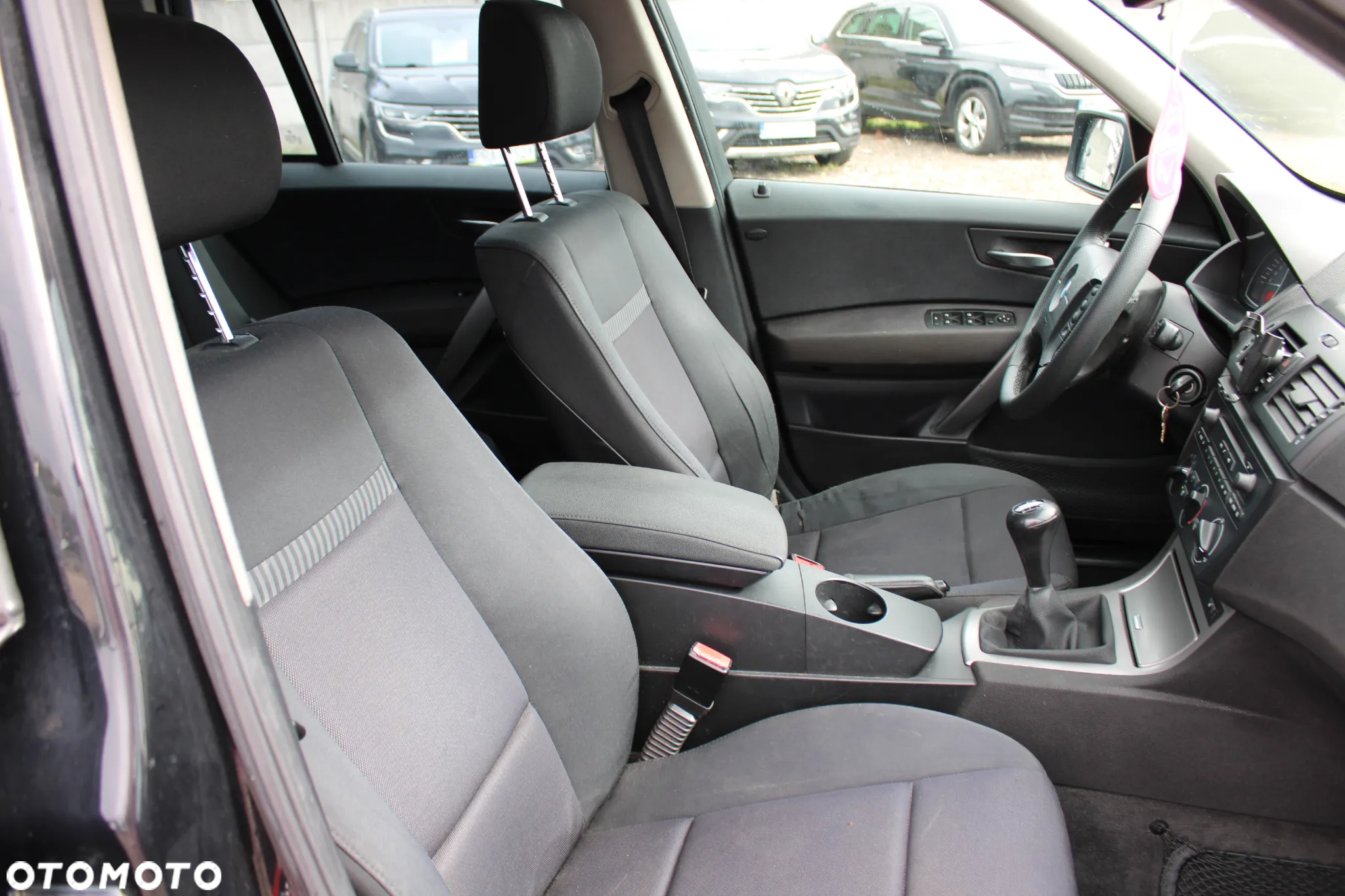 BMW X3 sDrive18d - 24