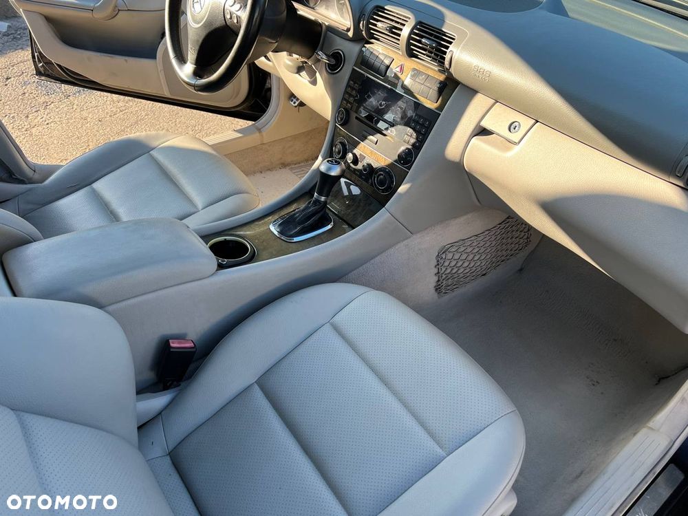 Mercedes-Benz Klasa C - 17