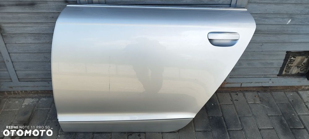Drzwi LY7W Lewe Tył Audi A6 C6 2.4 B Sedan 2004 rok Części Blask Gołdap