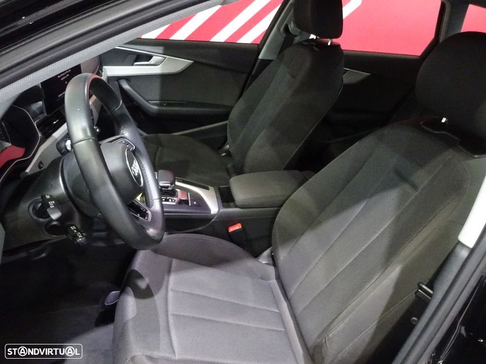 Audi A4 Avant 35 TDI S tronic - 12