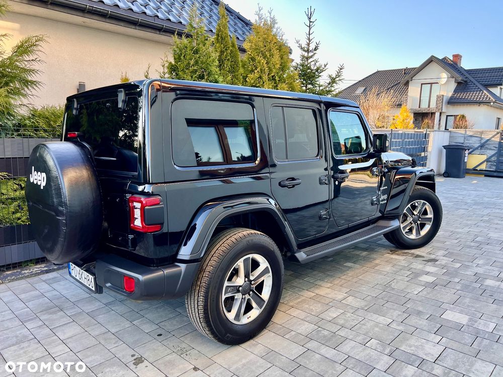 Jeep Wrangler Unlimited GME 2.0 Turbo Sahara - 26