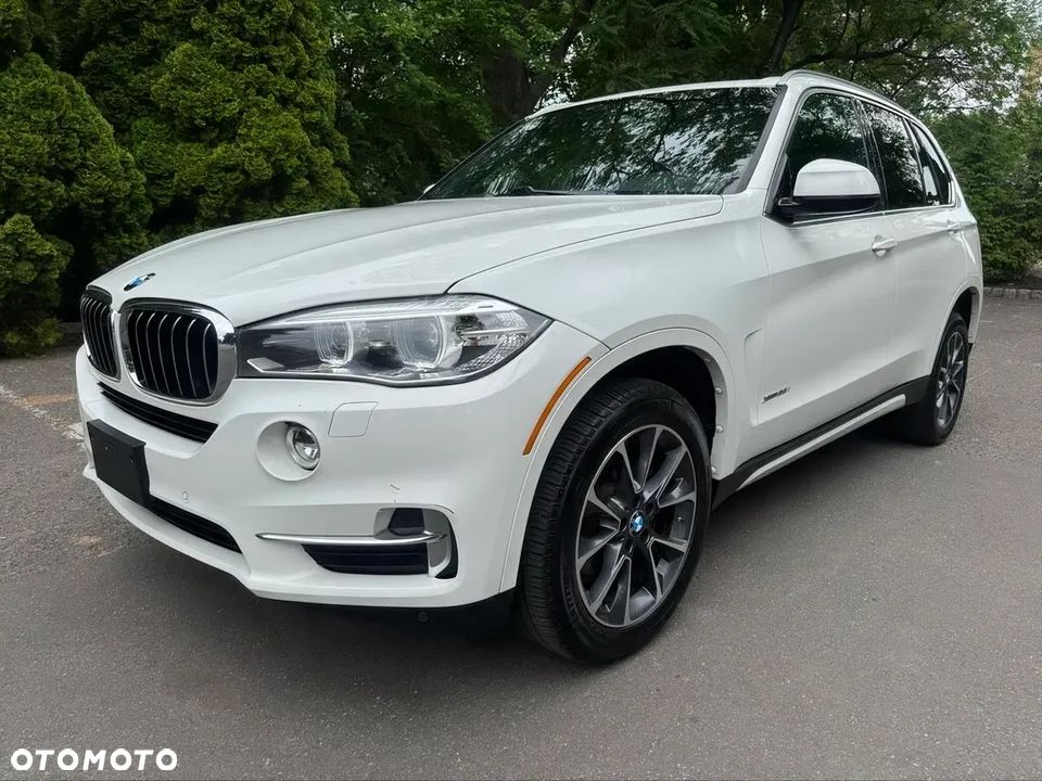 BMW X5 xDrive35i - 1