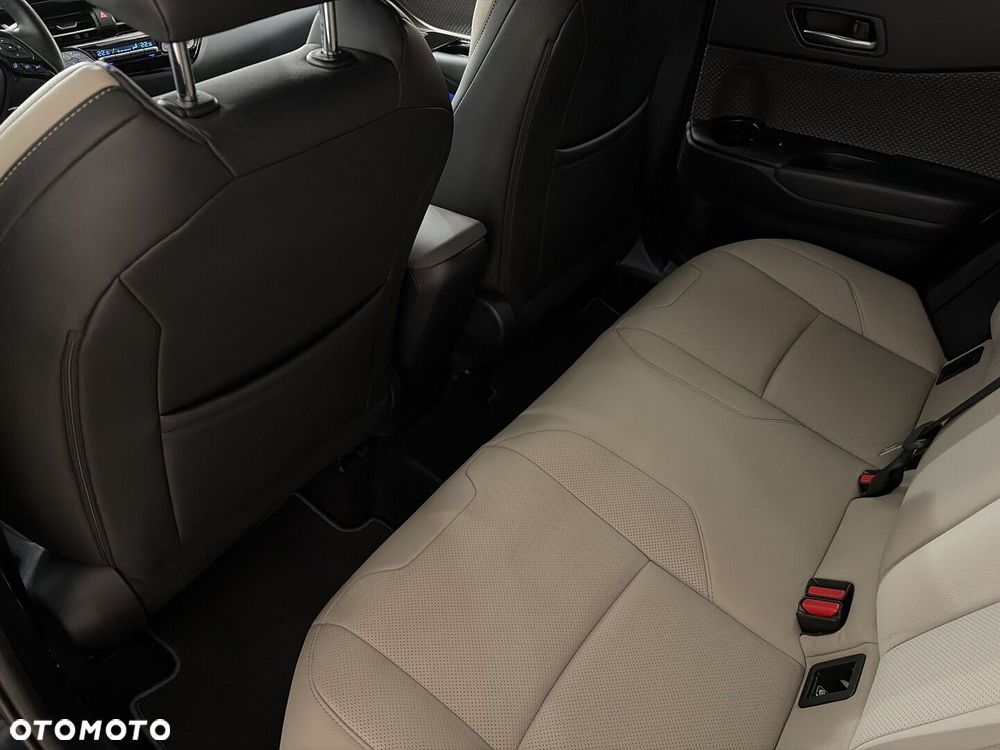 Toyota C-HR 1.8 Hybrid Executive - 12