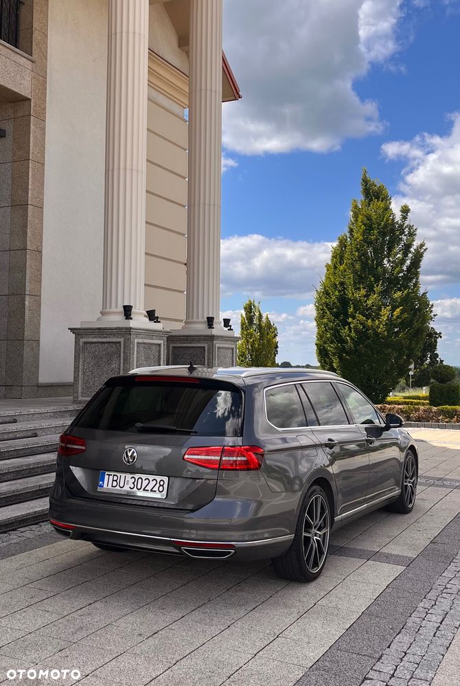 Volkswagen Passat 2.0 TDI Bi-Turbo BMT 4Mot Highline DSG - 10