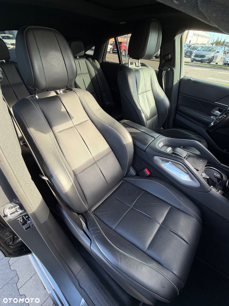 Mercedes-Benz GLE - 27