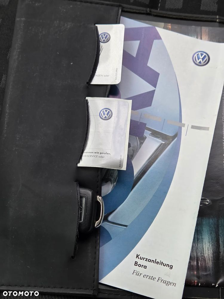 Volkswagen Bora 2.0 - 33