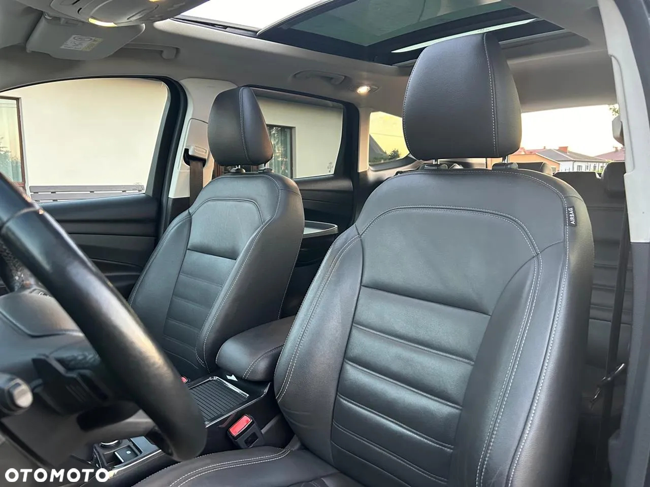 Ford Kuga 1.5 EcoBoost 4WD Titanium Plus - 25