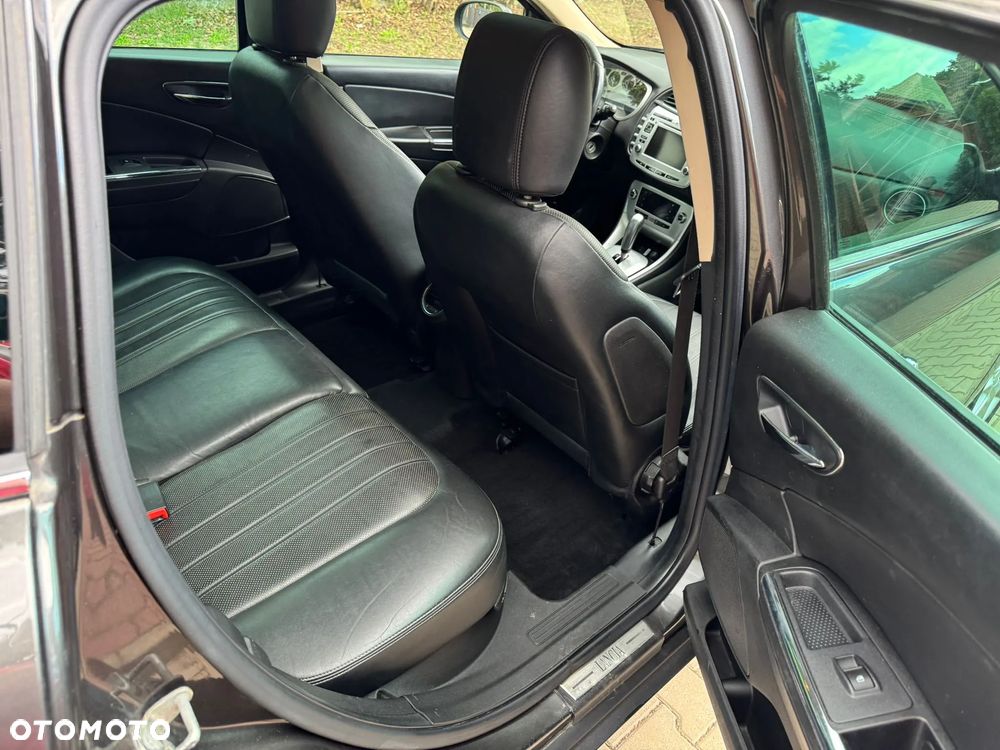 Lancia Delta 1.6 MJ Oro Selectronic - 10