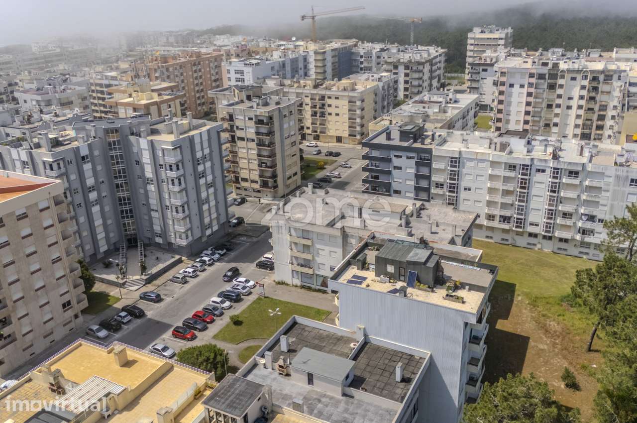 Apartamento T1 com Vista Desafogada na Amorosa - Grande imagem: 5/25