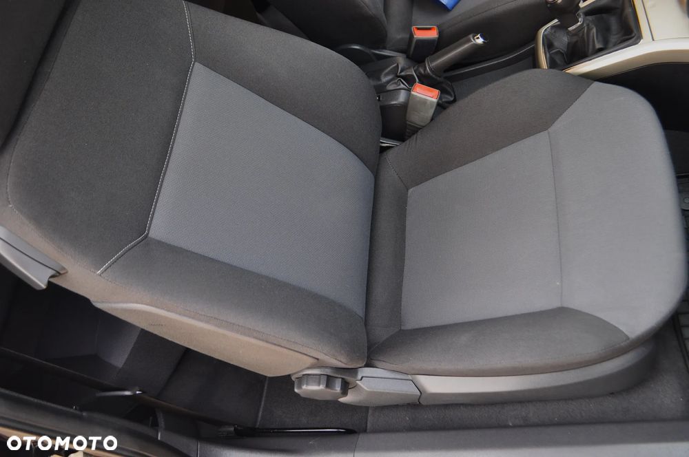 Opel Astra 1.6 Edition Sport - 24