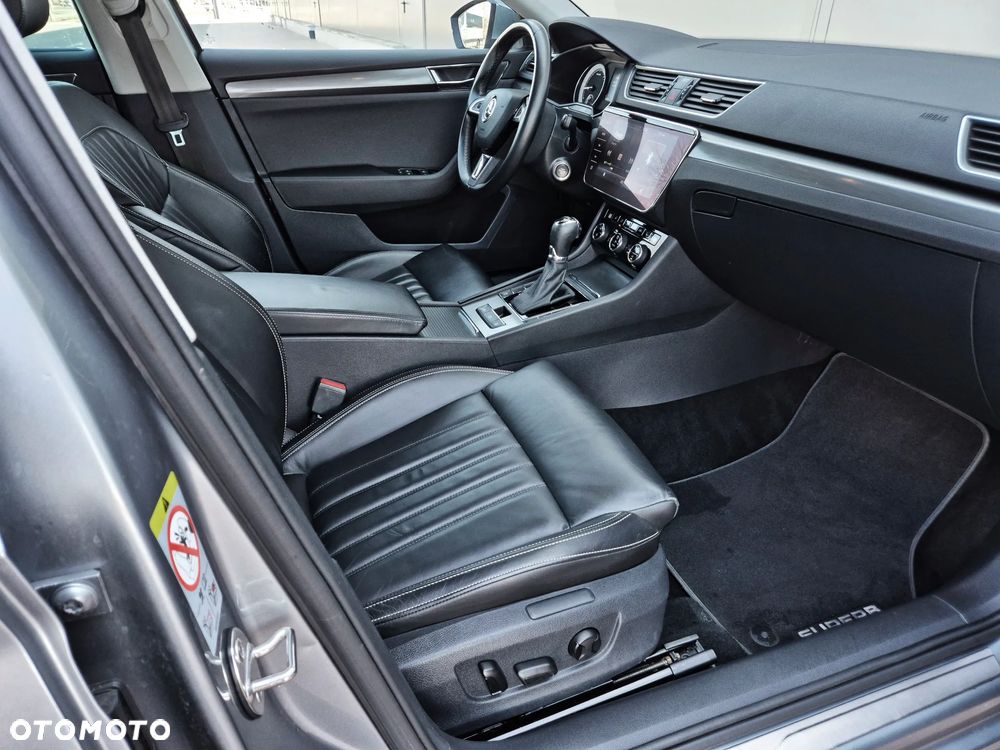 Skoda Superb 1.6 TDI DSG Ambition - 22