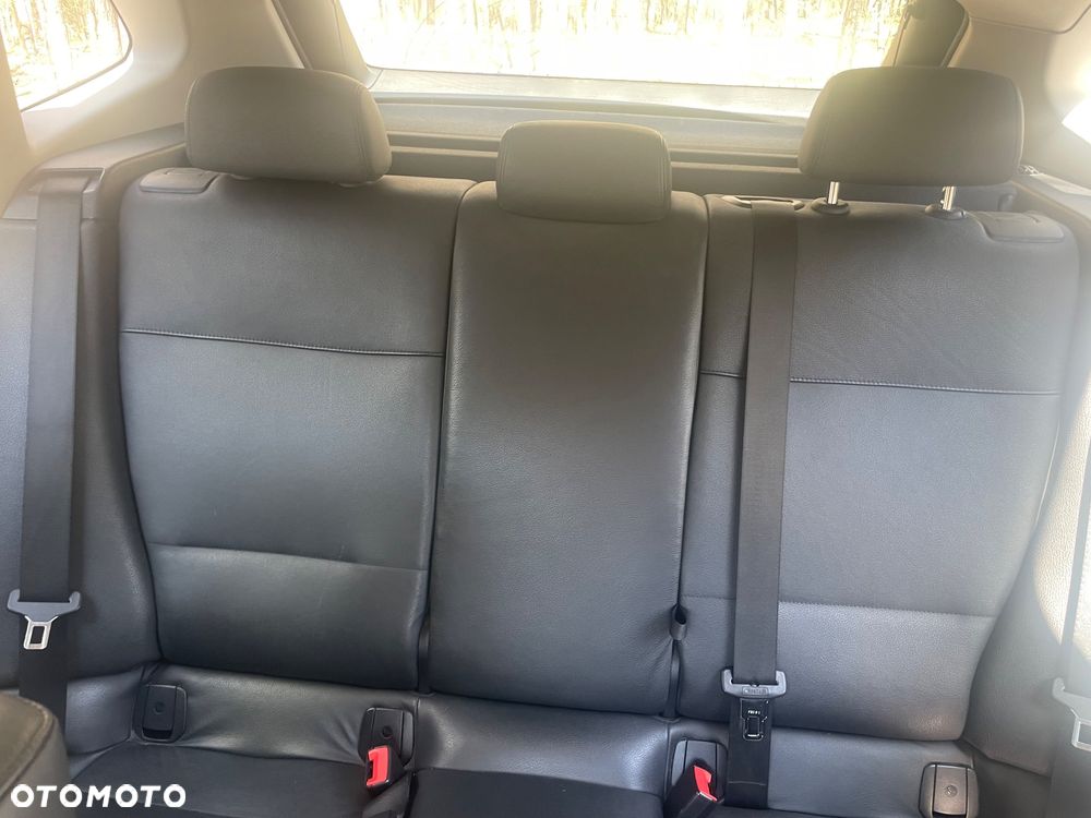 BMW X1 sDrive18d xLine - 10