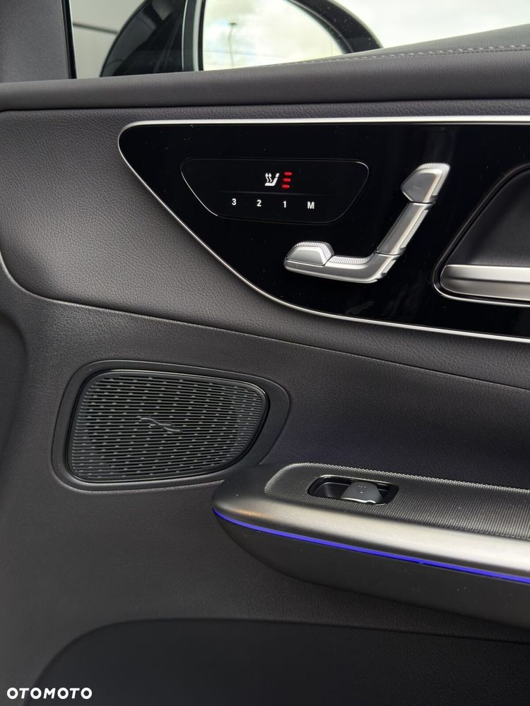 Mercedes-Benz GLC - 24