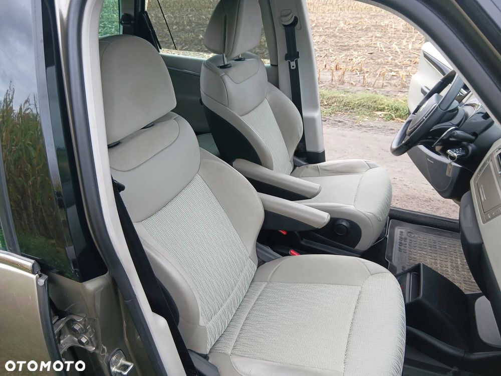 Citroën C4 Picasso 2.0 HDi Exclusive MCP - 14