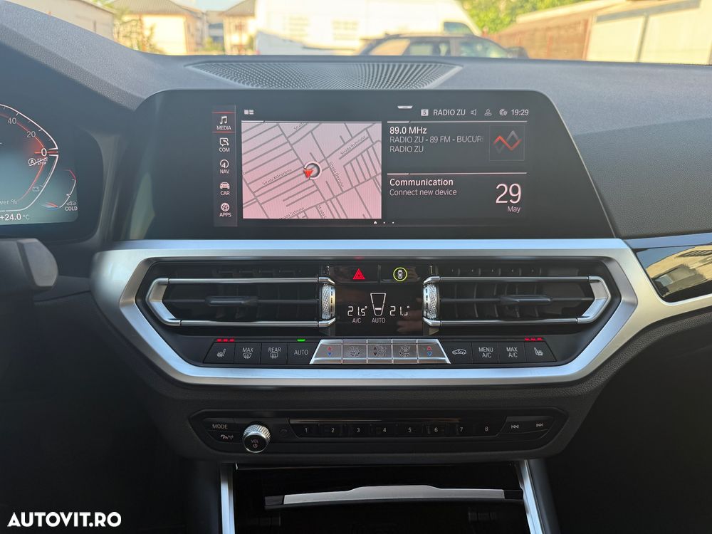 BMW Seria 3 320d Aut. - 22