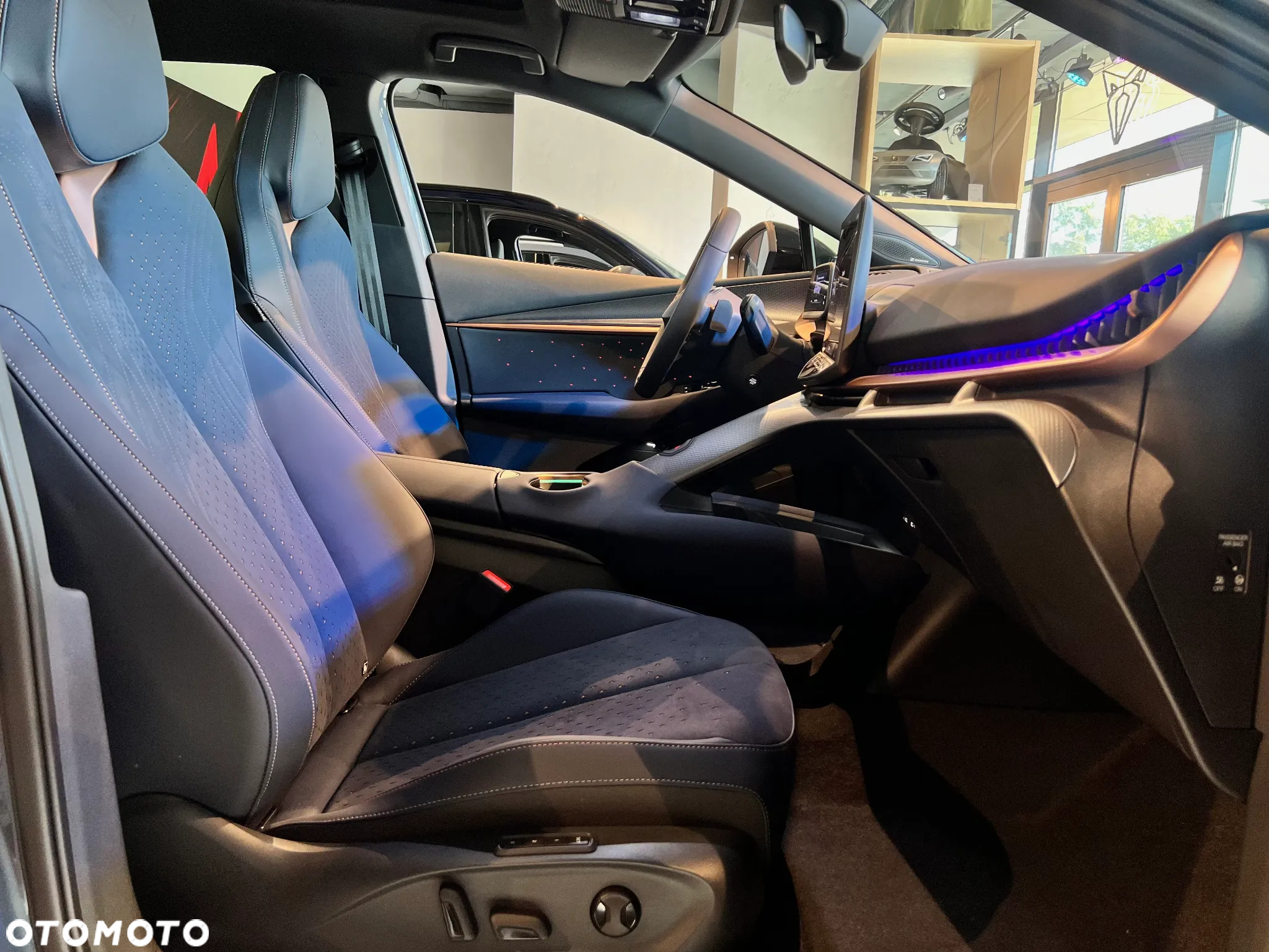 Cupra Tavascan 82kWh 4Drive VZ - 15
