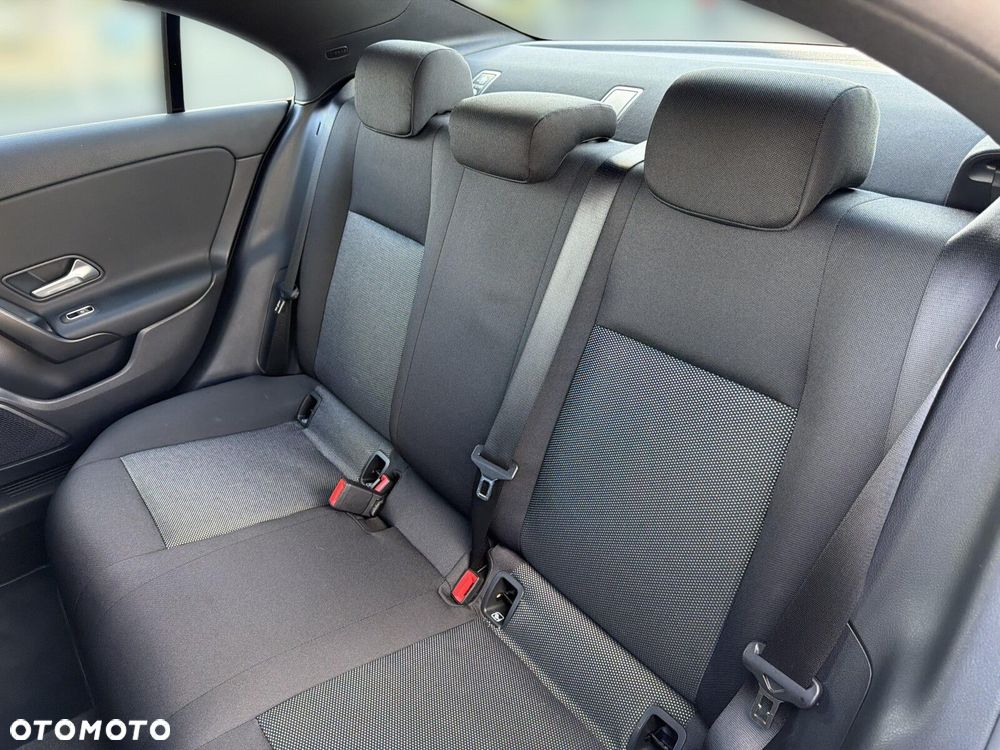 Mercedes-Benz CLA - 30