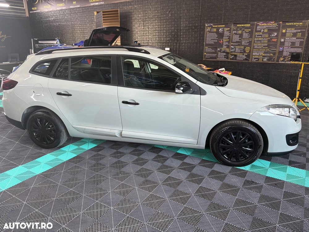 Renault Megane 1.5 dCI Color Edition - 3