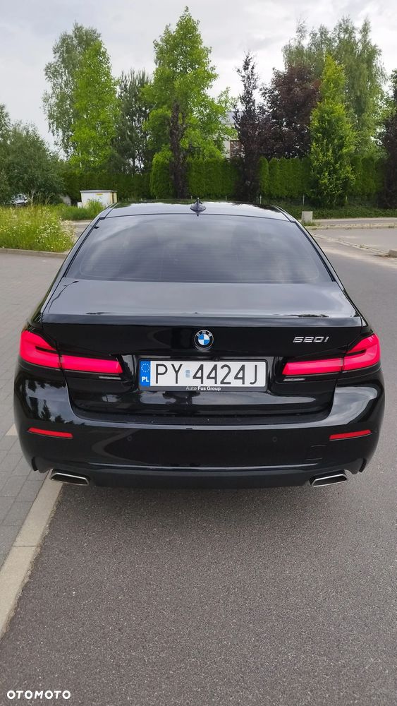 BMW Seria 5 520i mHEV Business Edition - 8