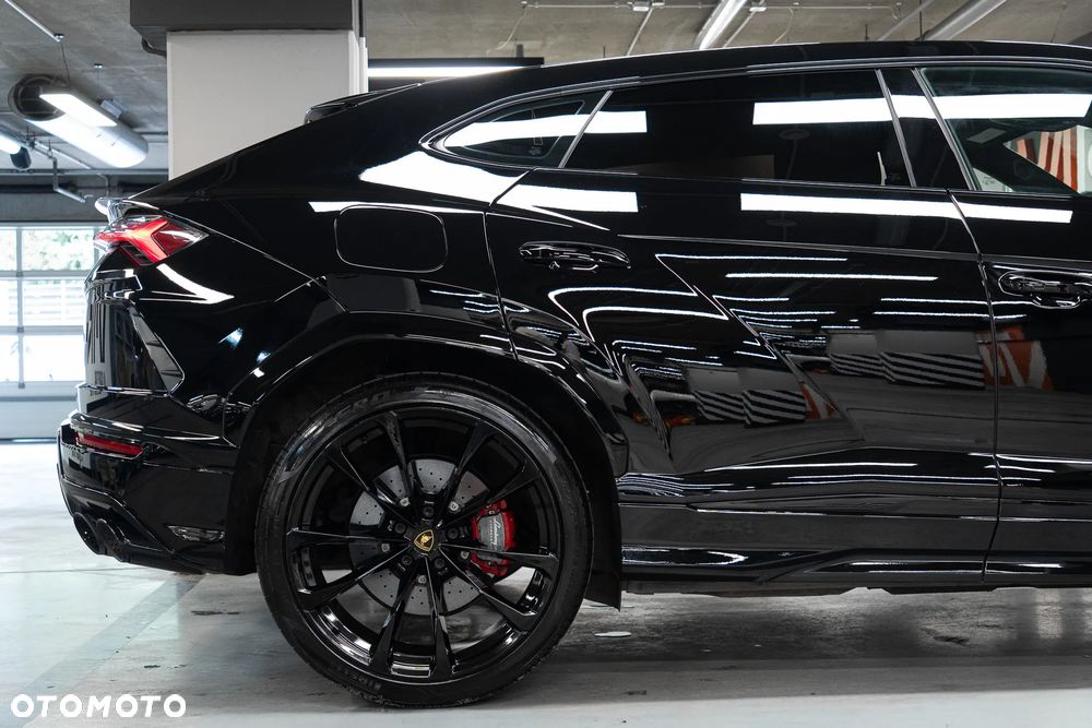 Lamborghini Urus - 15
