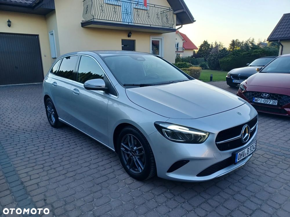 Mercedes-Benz Klasa B 180 7G-DCT Progressive - 4