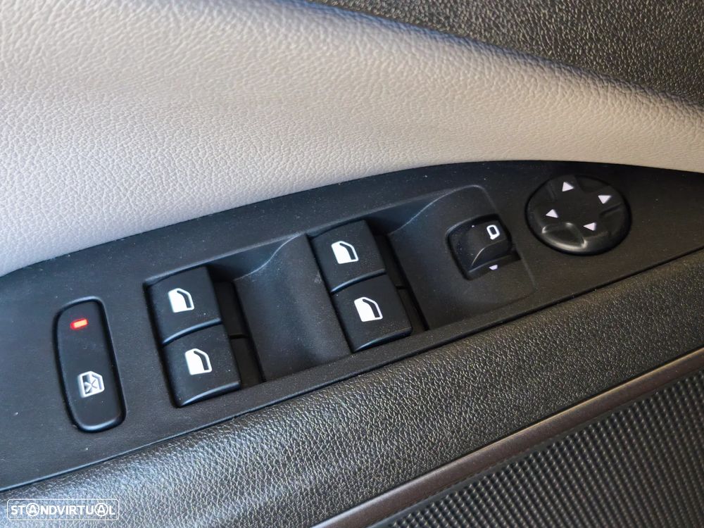 Opel Crossland X 1.2 S&S Auto Innovation - 14