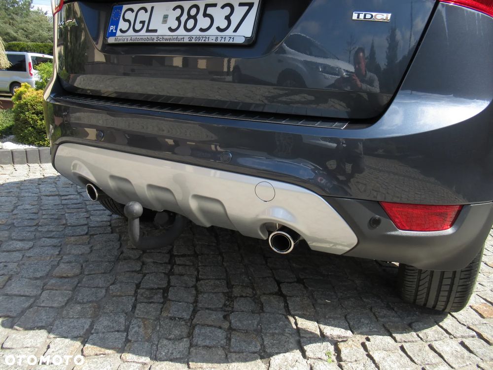 Ford Kuga 2.0 TDCi 2x4 Titanium - 21