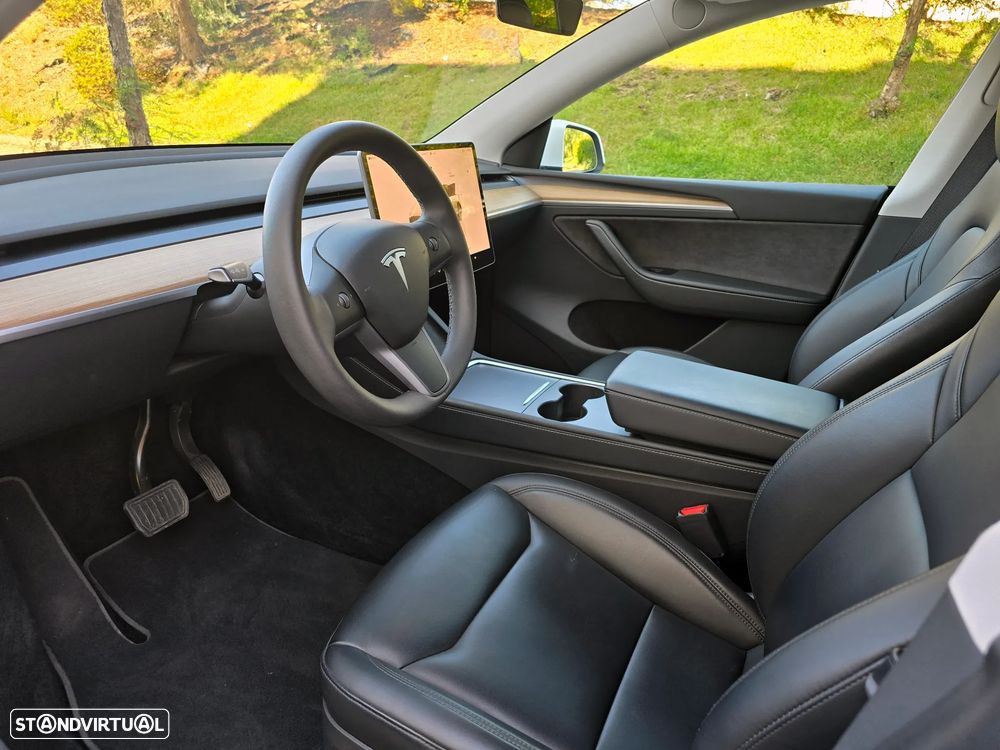 Tesla Model Y Tração Traseira - 4