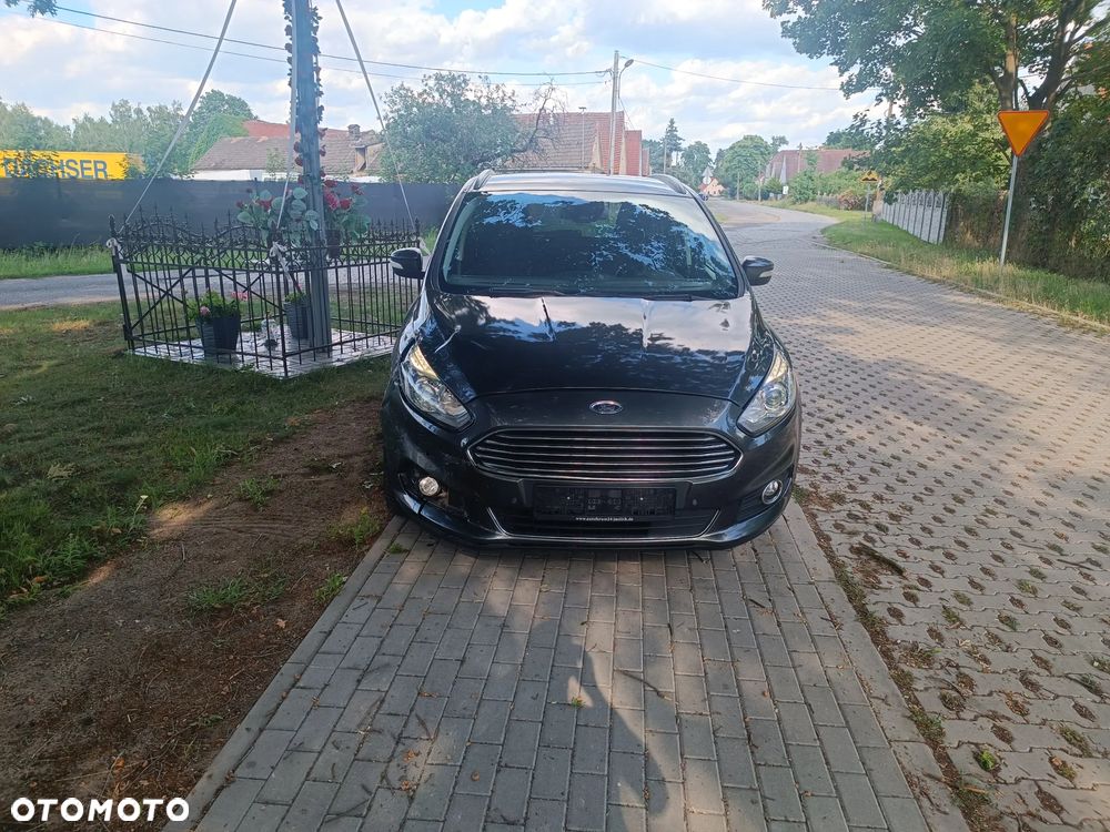 Ford S-Max 2.0 EcoBlue Titanium - 2