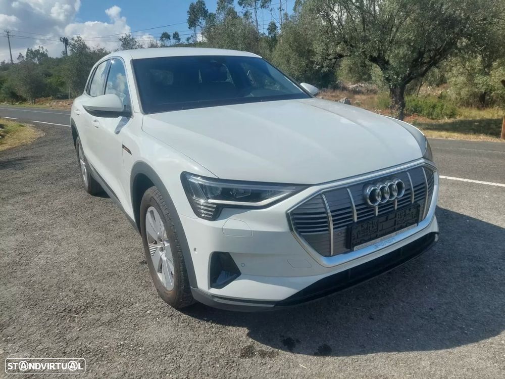 Audi E-Tron 2023 photo 2