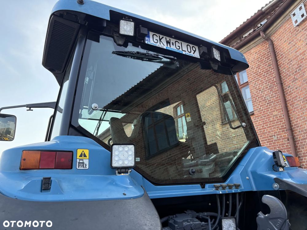 New Holland 8870 - 16