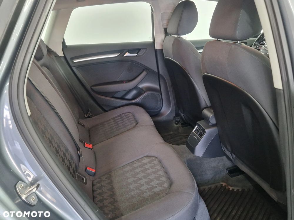 Audi A3 Sportback - 7