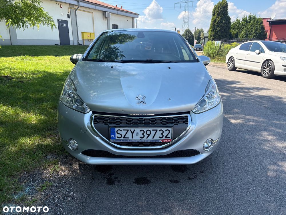 Peugeot 208 1.2 VTi Allure - 3