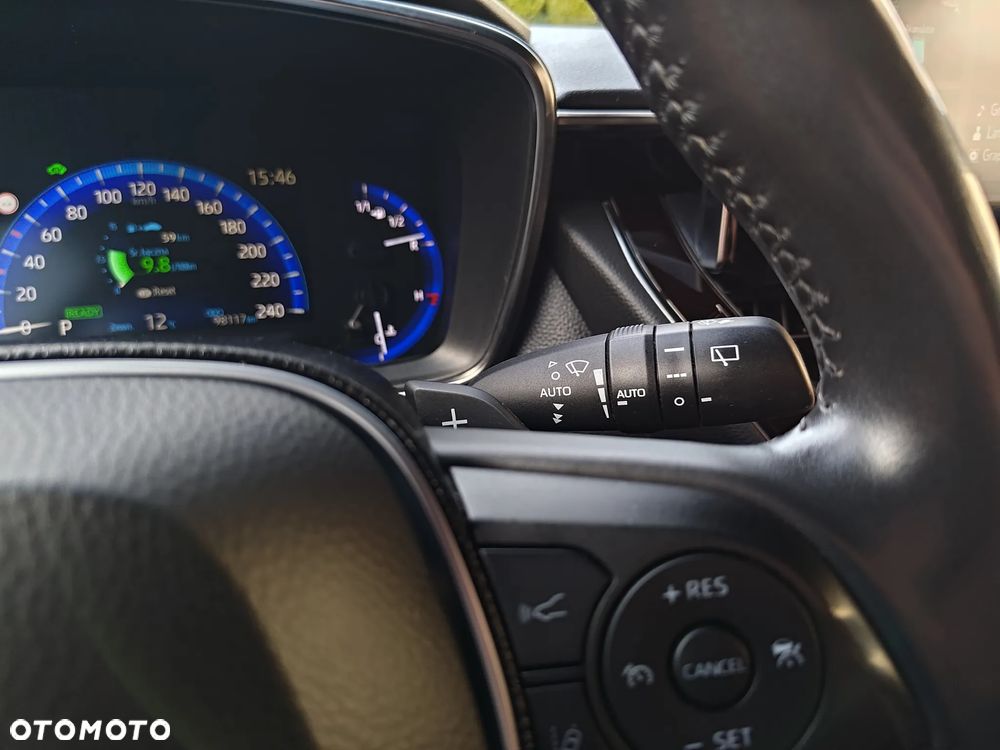 Toyota Corolla 2.0 Hybrid Selection - 31