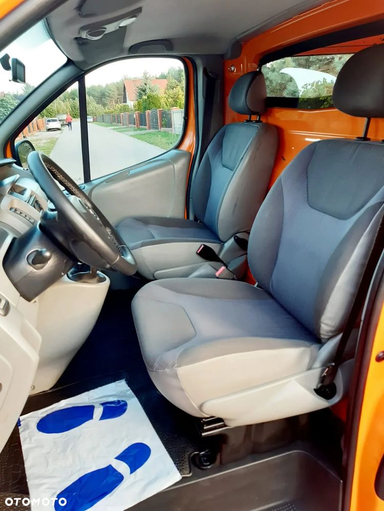 Opel Vivaro - 33