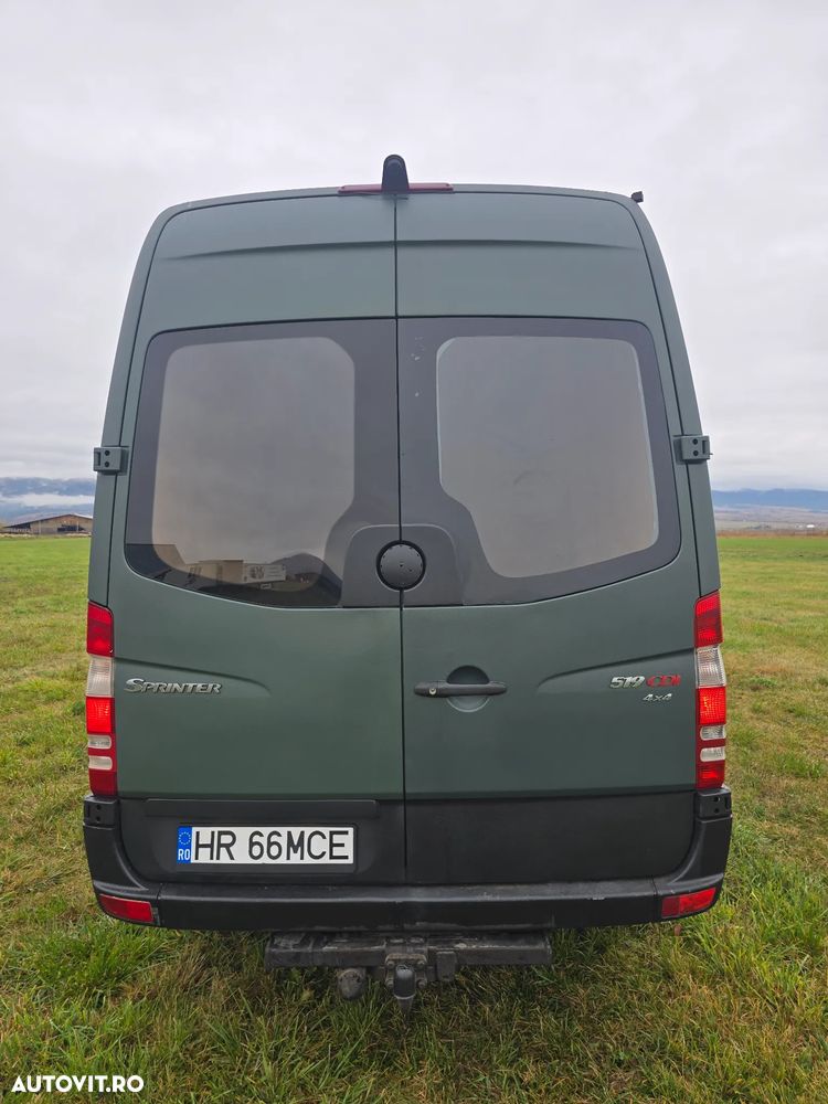 Mercedes-Benz Sprinter - 7