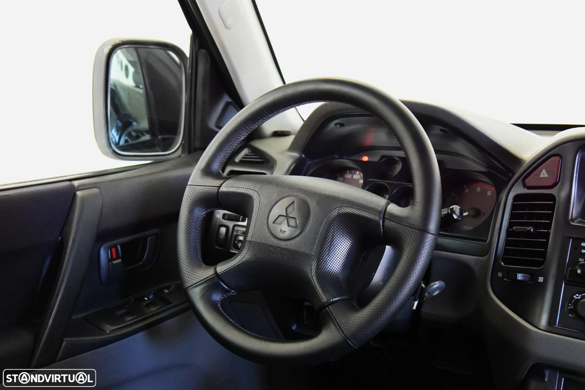 Mitsubishi Pajero 3.2 DI-D GLS Longo - 12