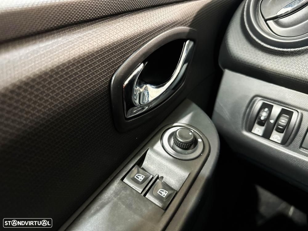 Renault Clio (Energy) dCi 90 Bose Edition - 41