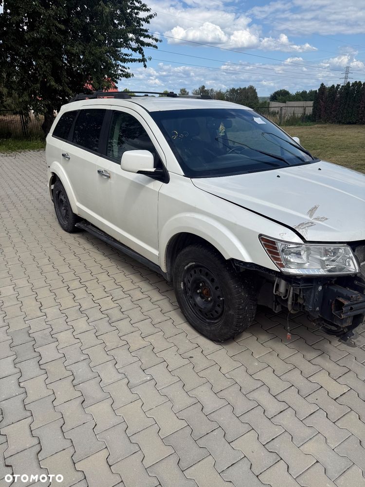 Dodge Journey 2.7 V6 R/T - 4