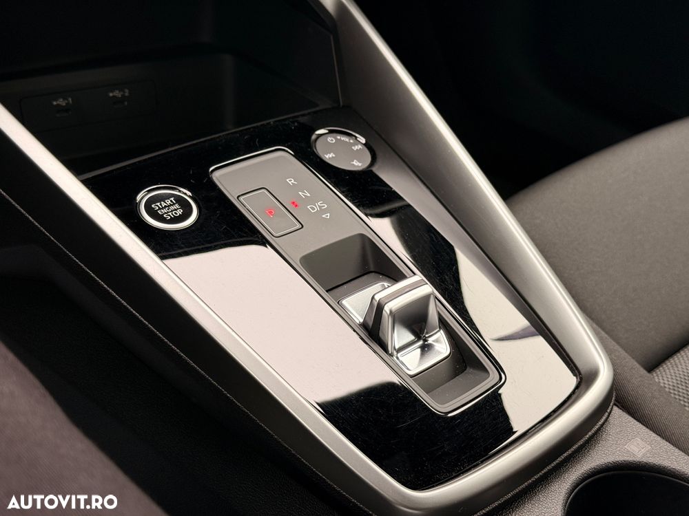 Audi A3 40 TFSIe Sportback S tronic S line - 8