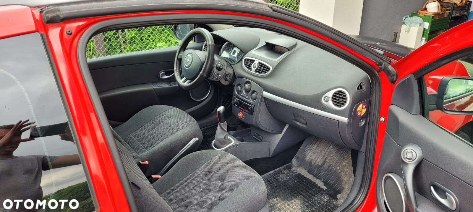 Renault Clio - 2
