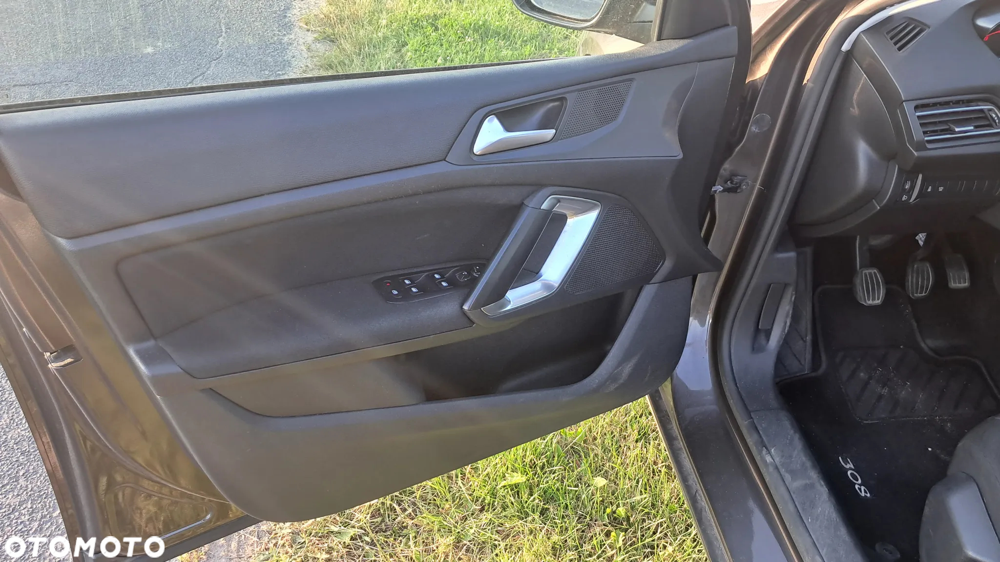 Peugeot 308 - 16