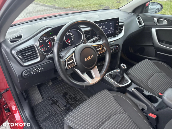 Kia Ceed 1.5 T-GDI M