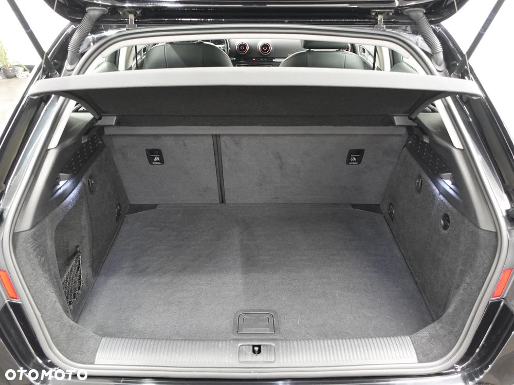 Audi A3 Sportback 2.0 TDI quattro - 23