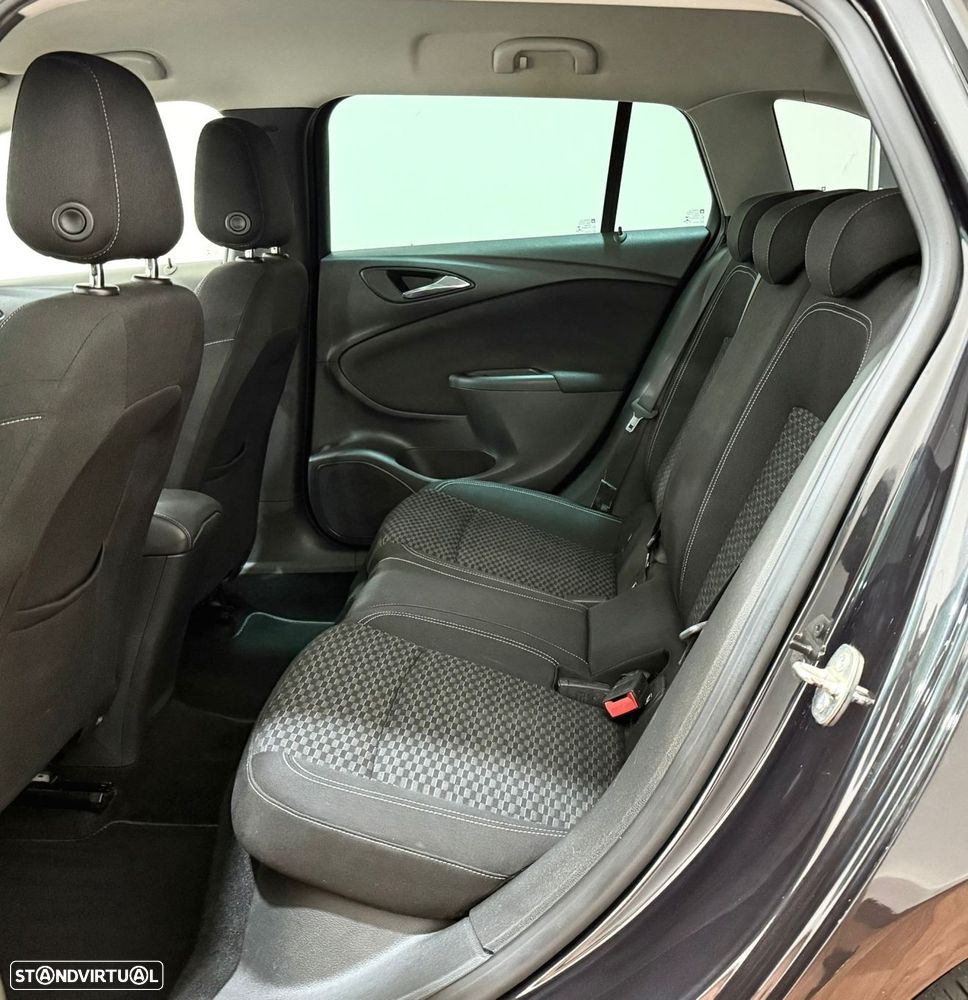 Opel Astra Sports Tourer 1.6 CDTi Cosmo S/S - 9